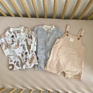 6-9mo Sleeper & Overalls Set